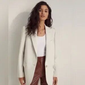 Aritzia - Oversized Wilfred Blazer – Cream – Small